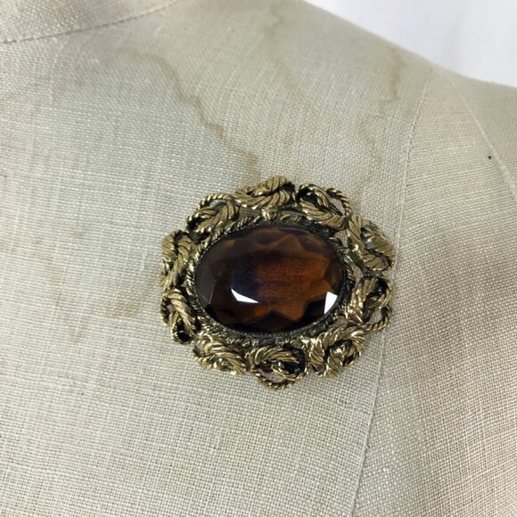 Vintage 60s 70s Brooch Original by Robert Brass Glass Smokey brown Pin Jewelry - Picture 4 of 5